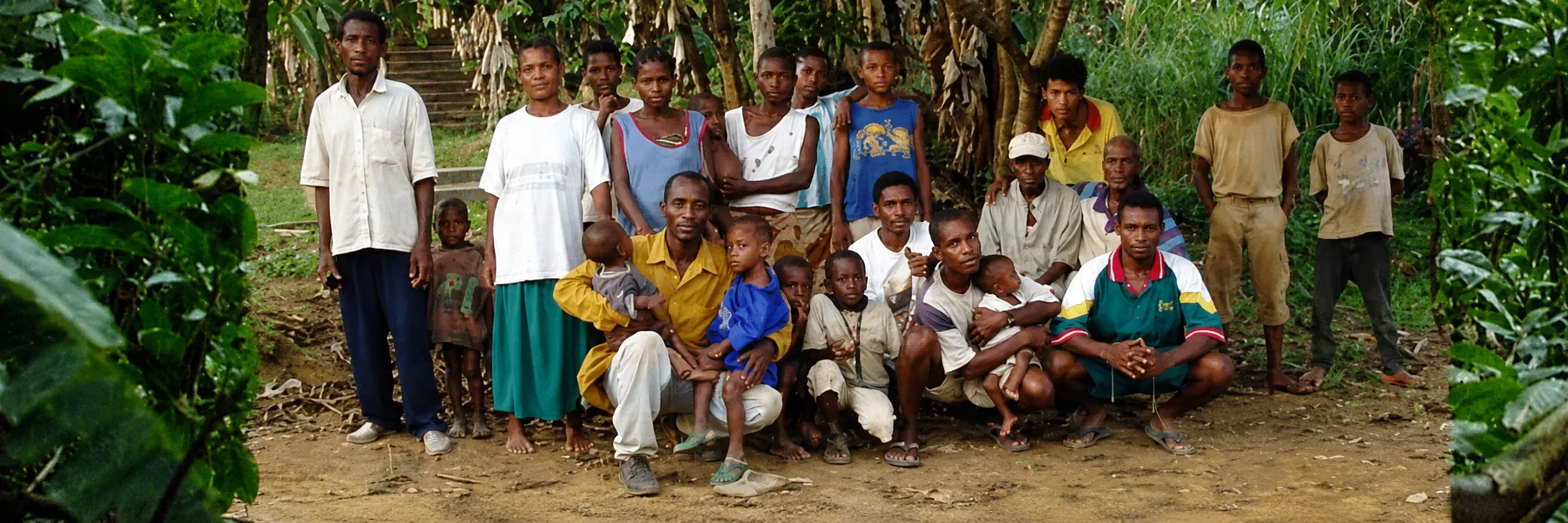Communauté babongo en forêt équatoriale, les gardiens originels de la forêt